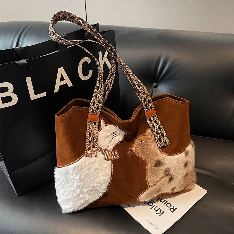 

Милая мультяшная плюшевая женская сумка-бродяга подмышки Y2K, популярные пушистые клатчи для девочек, сумки на плечо, роскошные женские пушистые сумки из искусственного меха