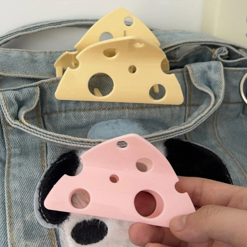 367C Triangular Cheese Hair Claw Breathable Hollow Clip Plastic Styling Tool For All Ages