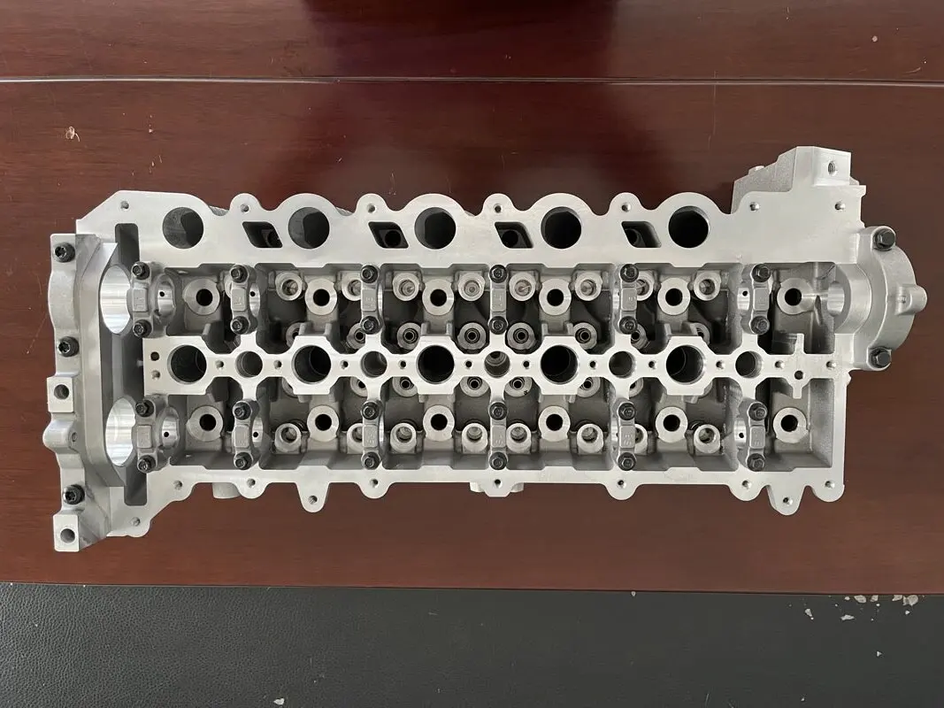 

D5244T D5204T Головка блока цилиндров 30777365-016 30777365016 30777365 для VOLVO 2.0 D3 D4 2.4 D5 S60 S80 V60 V70 XC60 XC70