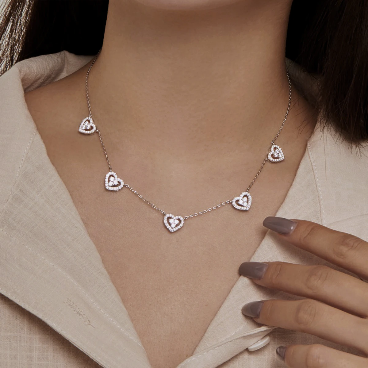Genuin‌e S925 Sterling Silver 5 Hearts Studded Necklace Shine CZ Adjustable Chain Jewelry Gift for Women Valentine Anniversary