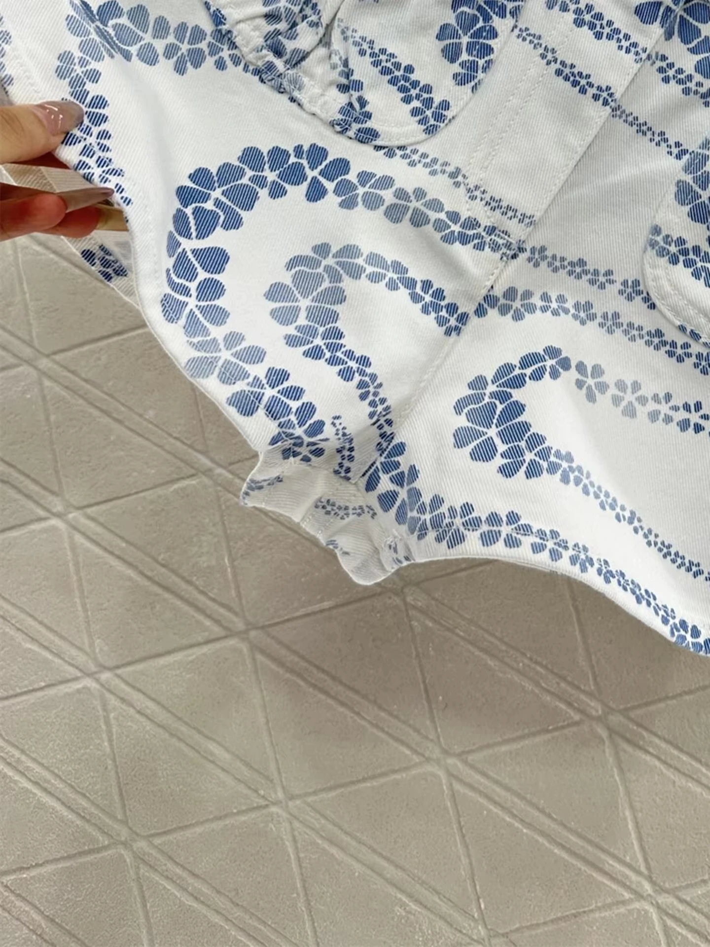 Designer Brand Spring Summer Cotton Floral Printing Button Denim Shorts Trendy Classical Basics Casual Slim Female Clothes