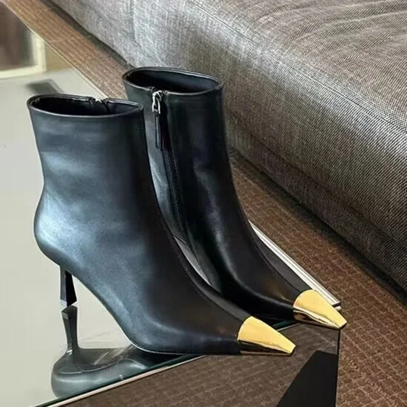 

Metal Pointed Toe Leather Ankle Boots Sexy Pointed Toe Thin Heel Zipper New Arrival Autumm/Winter Modern Boots