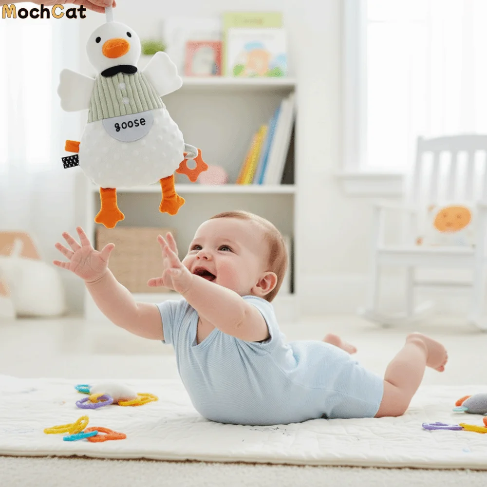 Soft Plush Material Plush Animal Wind Chime Squeaky Sound Hand Grip Handle Crinkle Squeaky Sensory Toy Cute Stuffed Animal