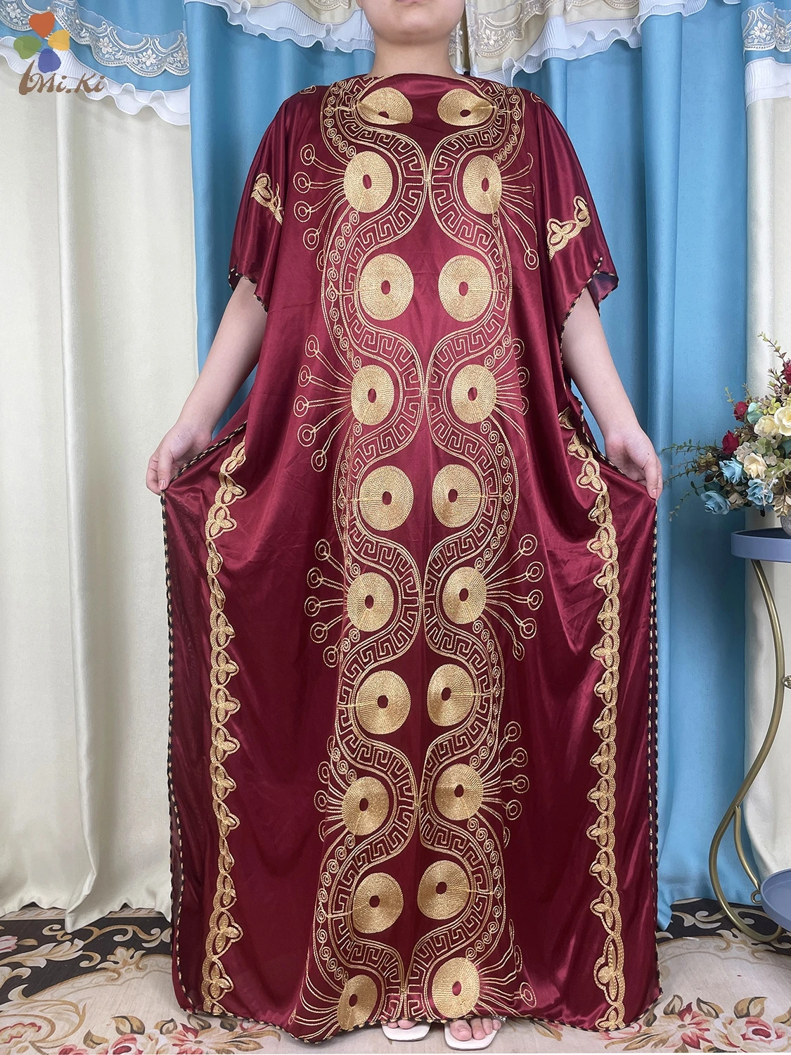 Hot Sales New Fashion African Abaya Embroidered Dress Dubai Turkey Dresse With Scarf High Quality Fabric Long Lady Islam Clothes