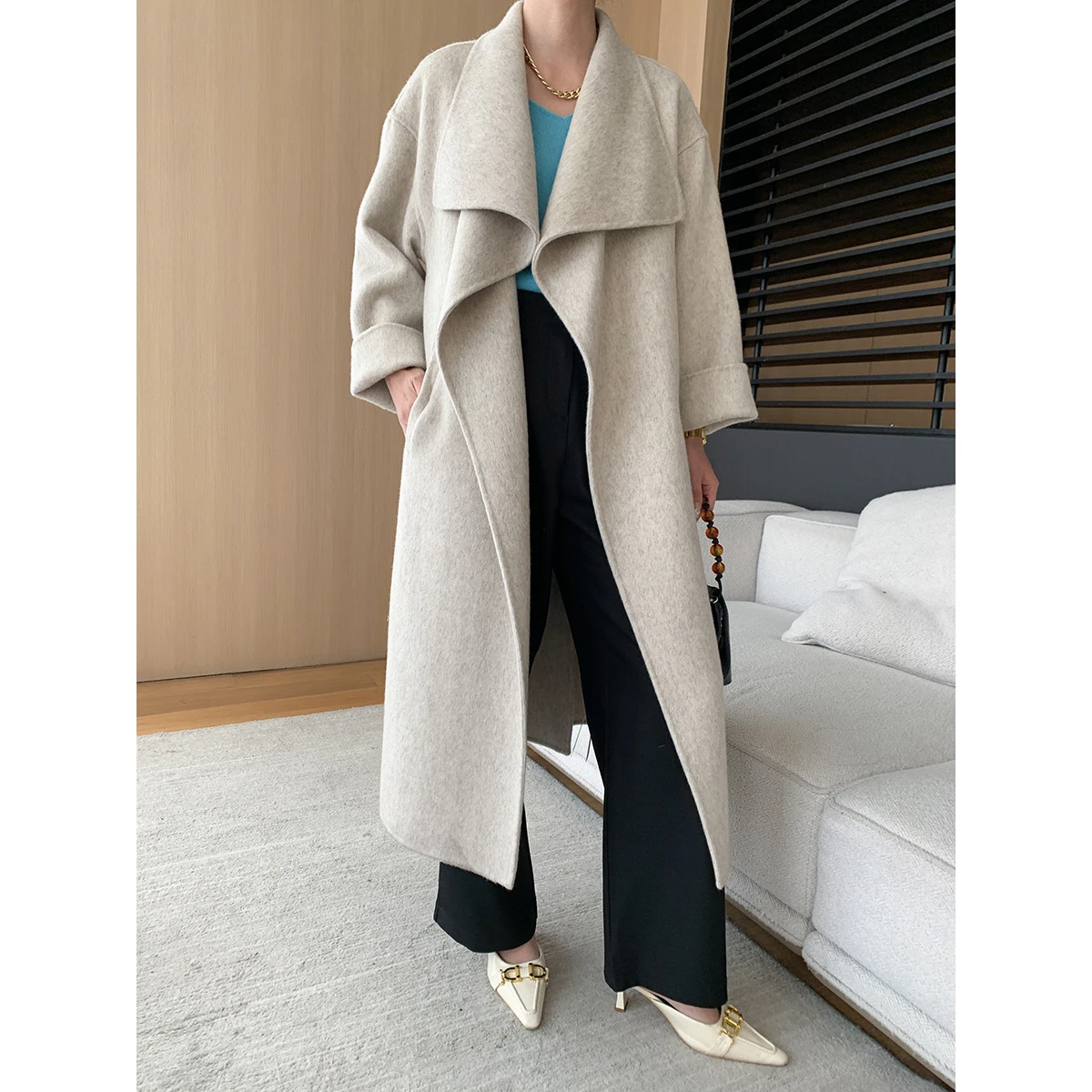 2024 Women Autumn Coats Wdie Laple Collar Design Long Woolen Coat With Belt Open Stitch Wool Coat Veste Femme Tops