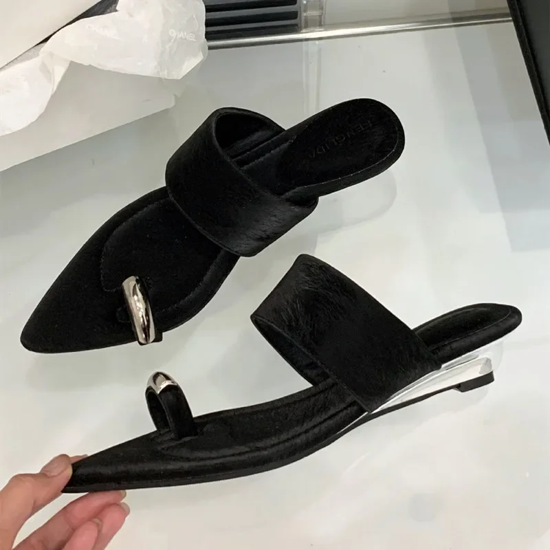 

Fashion Metal Decoration Wedges Set Toe Slippers Women Sexy Pointed Toe Summer Slide Sandals Comfort Non Slip Beach Flip Flops