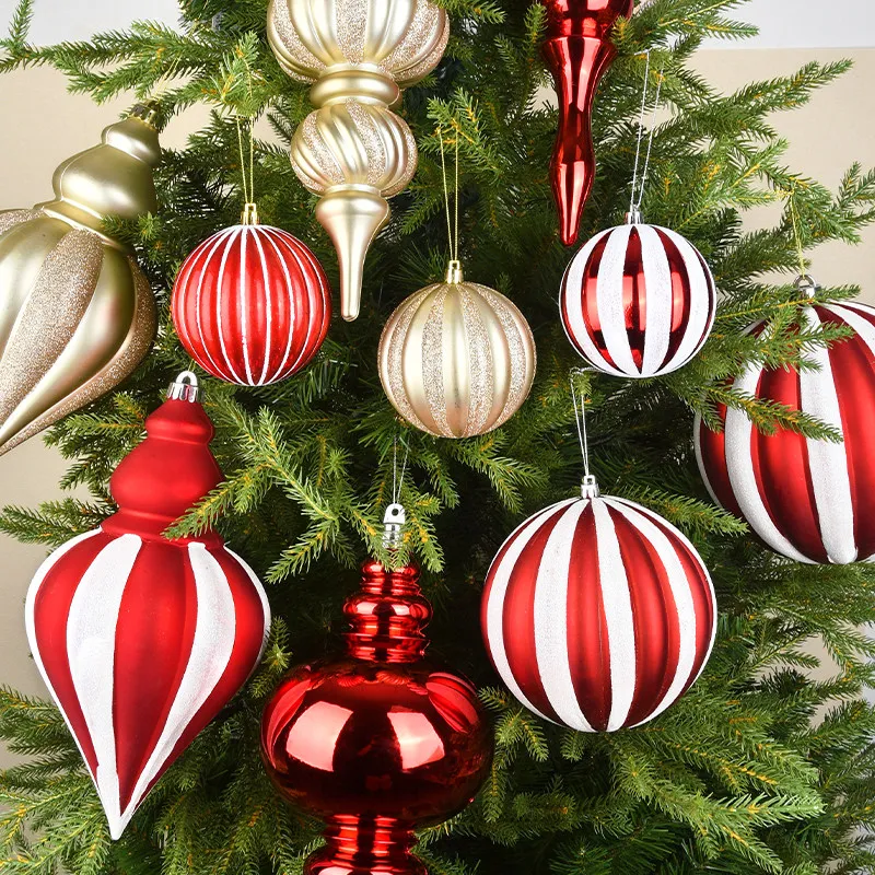 クリスマスデコレーション、シャンパンゴールドの瓢箪型、赤と白のカボチャボール型ペンダント
