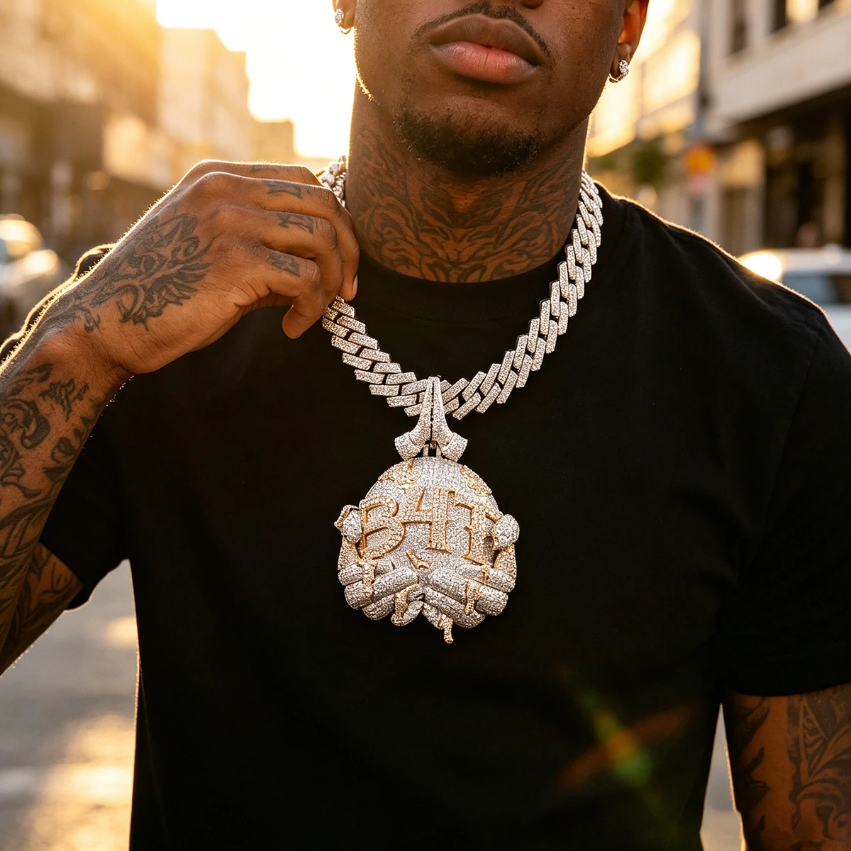 Iced Out Round Number Hand Gesture Hip Hop Pendant Necklace Fine Jewelry Gifts for Men Boy Friends Rapper Statement Accessories