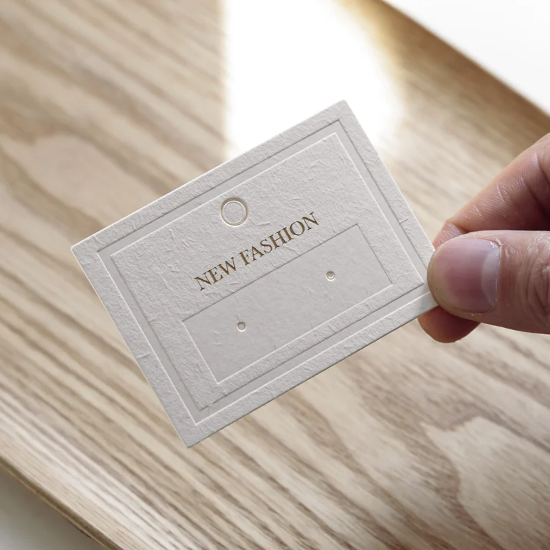 New Hot 600gsm High quality Custom Beige Paper Popular Earrings stud Packaging Display Card Hang Favor Label Tag Cardboard