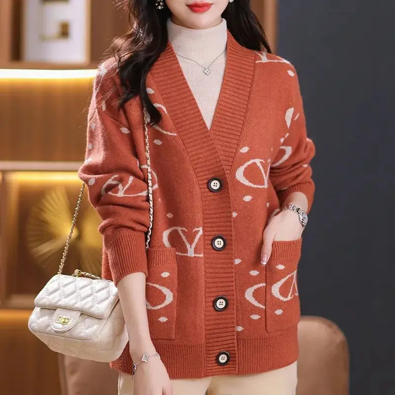 2024 New Korean V-neck Long Sleeve Knitting Cardigan Autumn Winter Thick Oversized Loose Letter Sweater Coat Ladies Vintage Tops