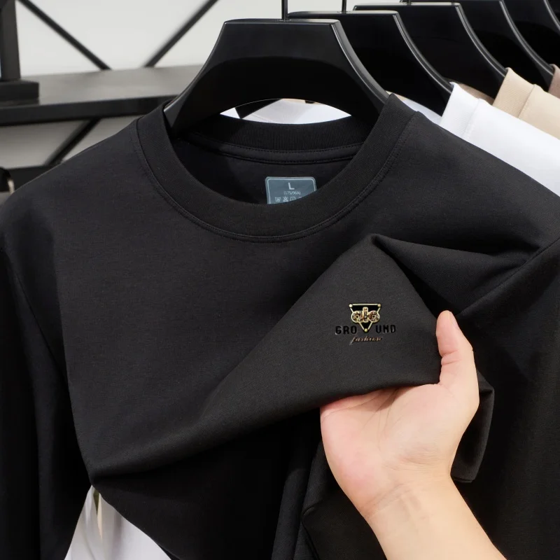 High-end herfst nieuwe heren lange mouwen luxe op maat gemaakte comfortabele ronde hals top prachtige merk badge lange mouwen T-shirt