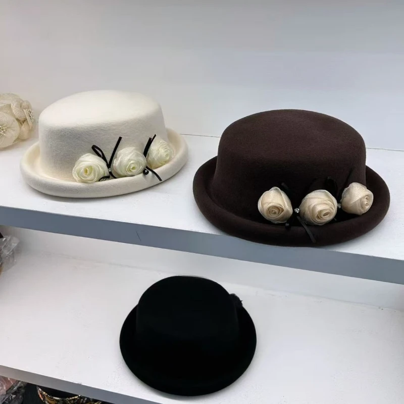 

Шерстяная шапка ручной вязки с тремя розами и высококачественными элегантными двухслойными шерстяными беретами с бахромой, французские элегантные маленькие шапки в стиле ретро