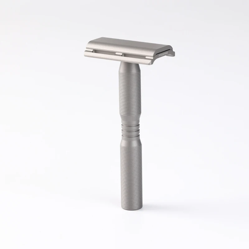 YAQI Ghost  Titanium Light Weight Safety Razor