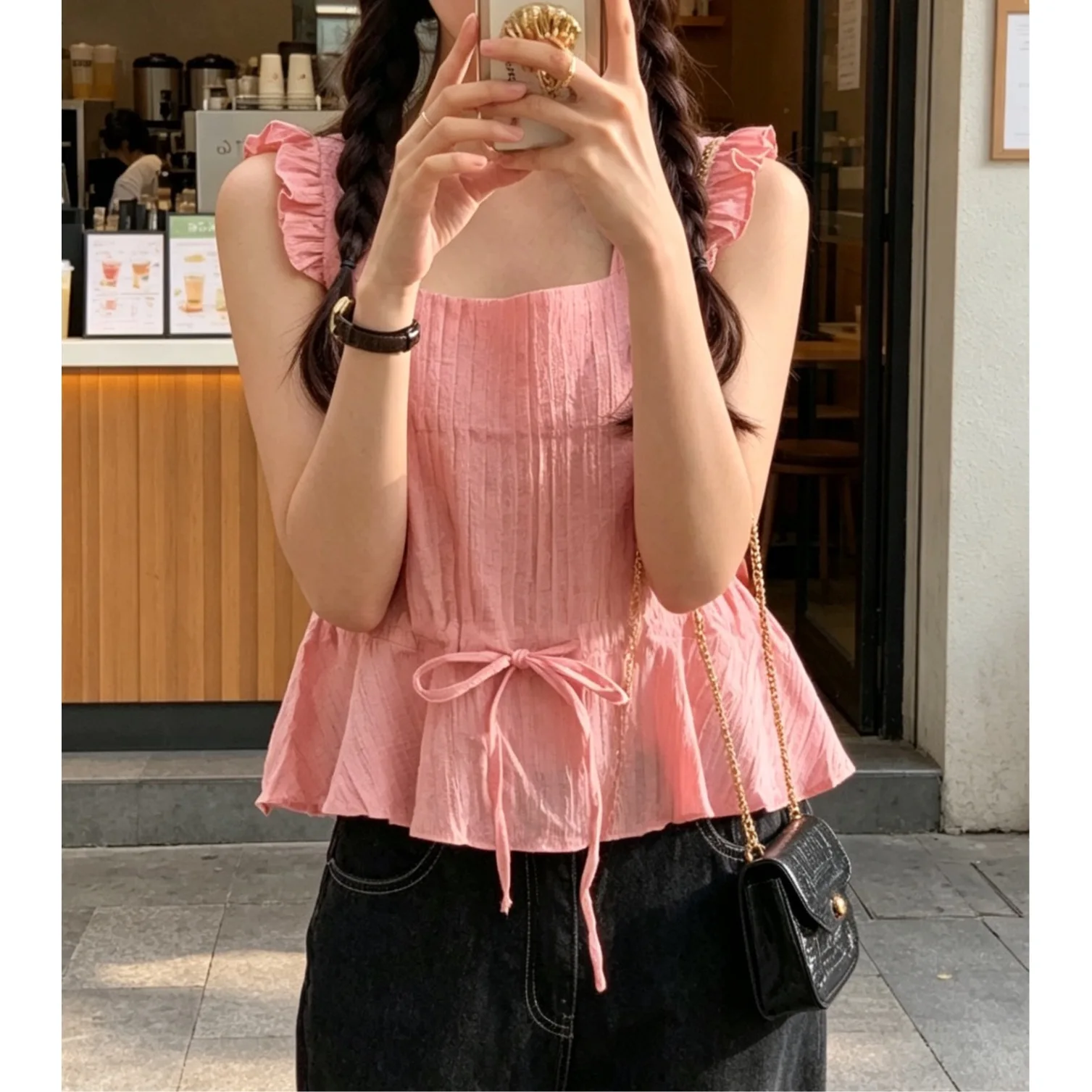 

Chic Design Slim Fit Short Vest Top Women's Versatile Elegant Style Summer 2026 Breathable Skin-Friendly Polyester Fiber
