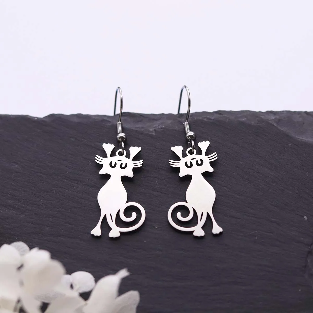 Chandler Stainless Steel Cute Pet Hanging Simple Small Golden Curly Tail Cat Charm Metal Earrings Animal Jewelry Nature Gift