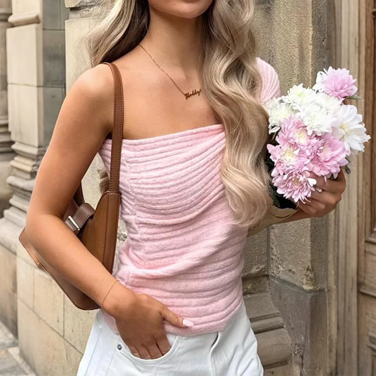 

Simple and Elegant Style Bandeau Suspender Women's Sweater Women's Clothing Fall/Winter 2025