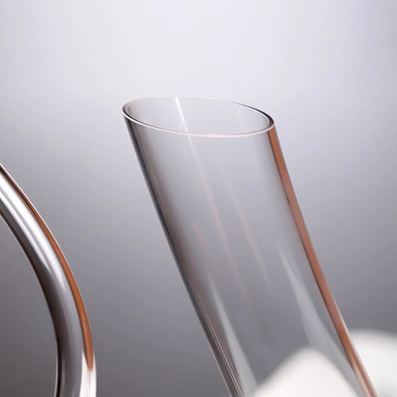 1Pc Crystal U-shaped Wine Decanter Gift Box Swan Decanter Creative Wine Separator...