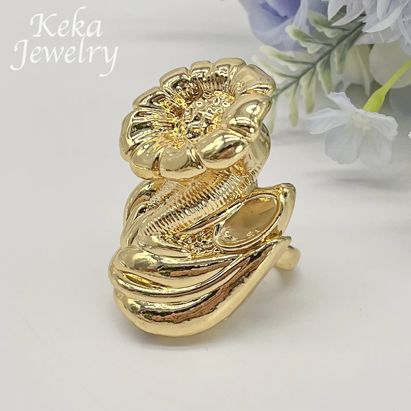 Women Fashion And Atmosphere Ring Gold Plating Jewelry Dubai African Ring Delicacy For Wedding Party Gifts Free Shipping