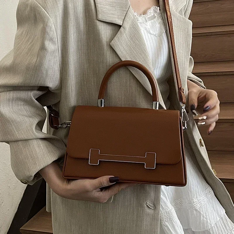 

Unique Leisure Simple Messenger Purse Shopper Bag Commuter For Women Casual Vintage Fashionable Trendy
