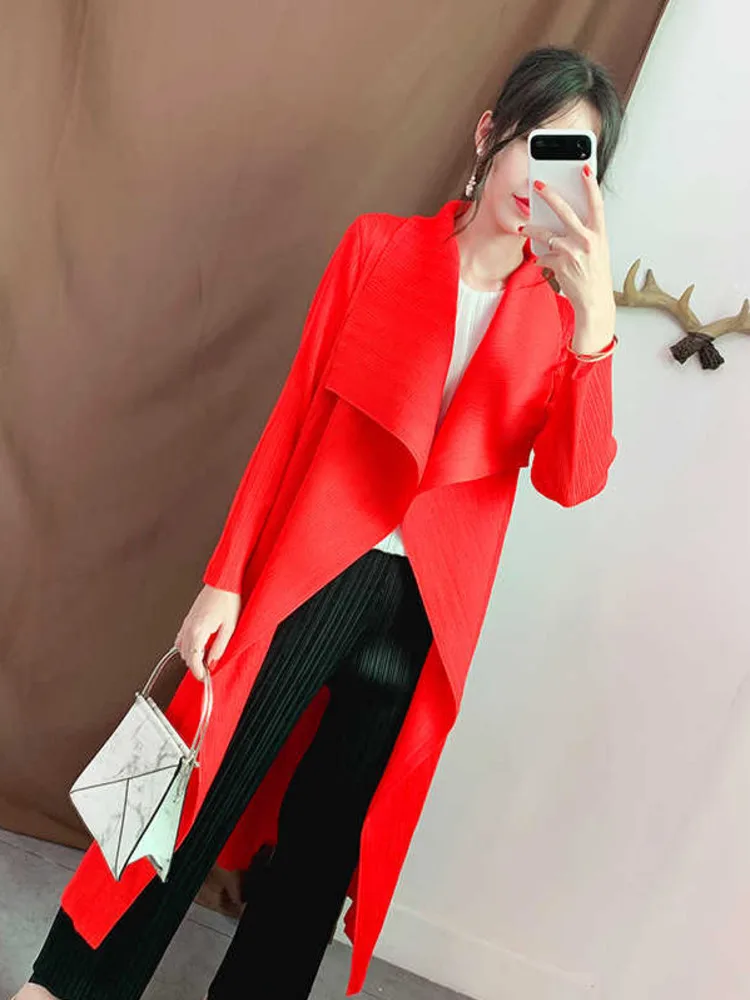 LANMREM Pleated Trench Coat For Women Lapel Long Sleeves Solid Color Loose Cardigan Outwear Clothing 2024 Spring Summer 2D1612