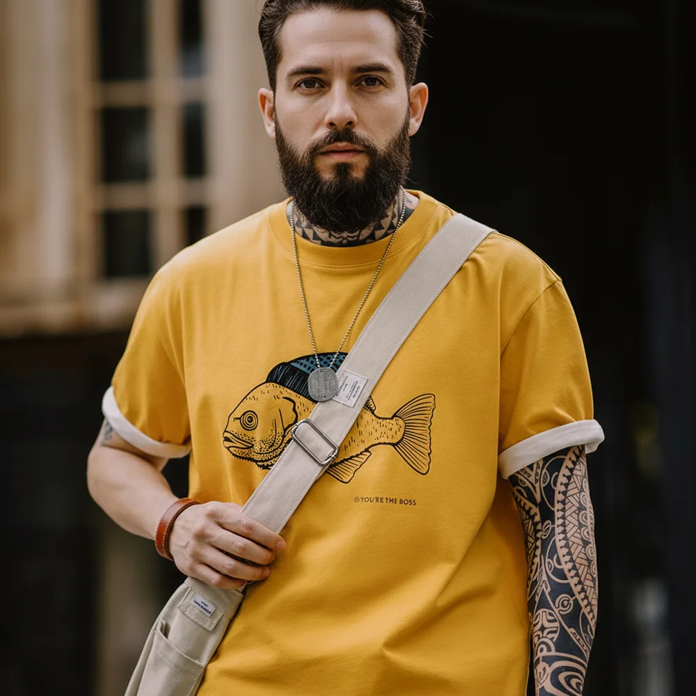 Maden Retro-Camiseta con estampado de peces de mar profundo para hombre, Tops de manga corta con cuello redondo y patrón de animales, camiseta de