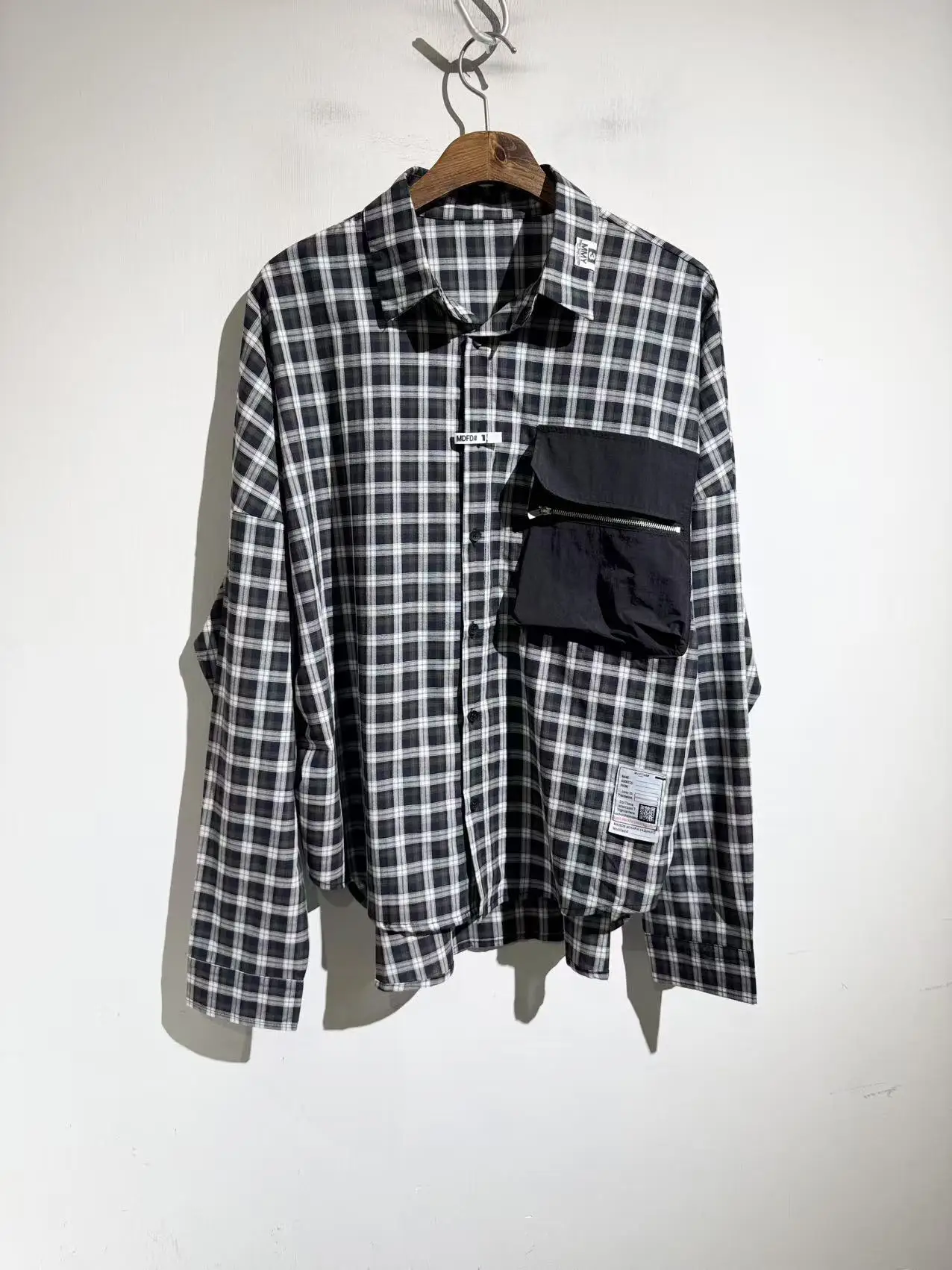 

American Men's Clothing High - end Autumn And Winter Designer Niche Retro Plaid Shirt With Contrast Pocket