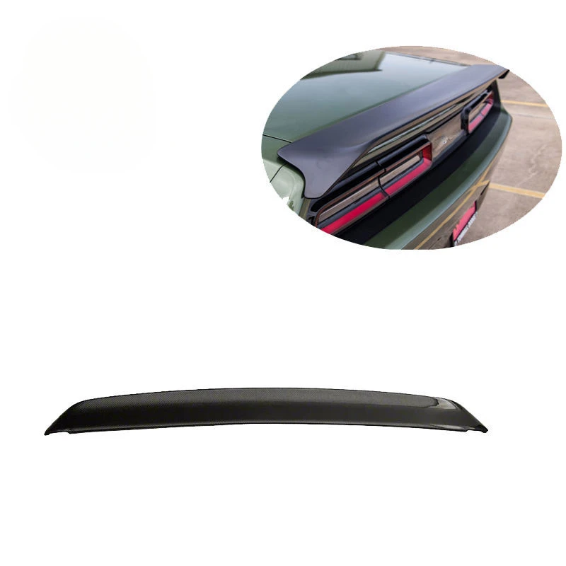 

Applicable Dodge Dodge ChallengerRed eyeCarbon fiber rear wing spoiler modification part2015+