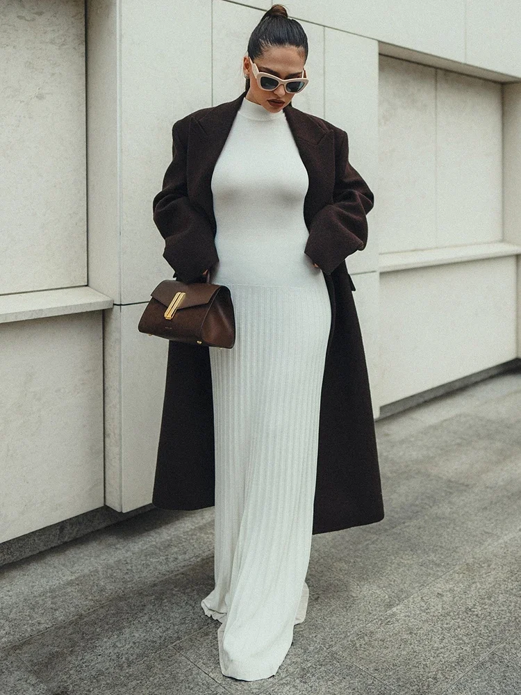 ครึ่งคอสูงแขนกุดถักชุด Maxi สําหรับผู้หญิงแฟชั่น Bodycon เซ็กซี่ยาวถักเสื้อกันหนาว