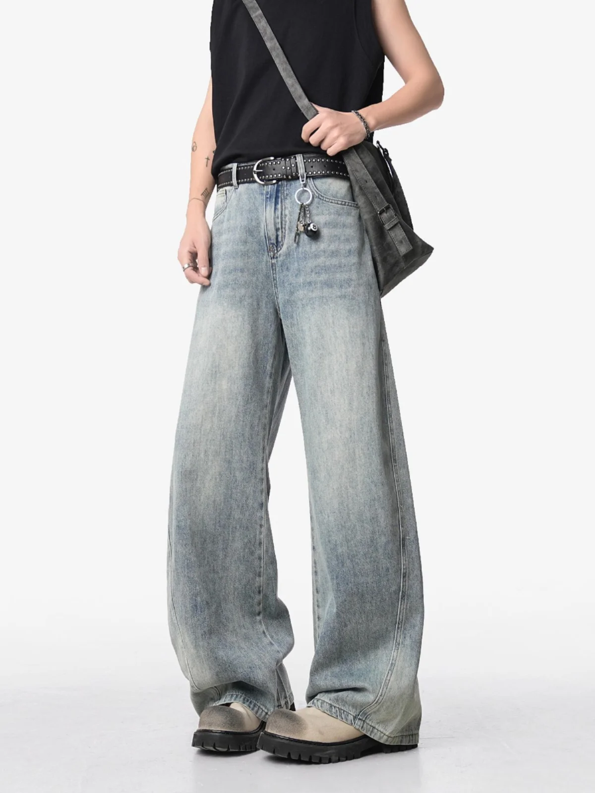 

Worn Look Casual Straight Leg Jeans Men's Spring New American High Street Style Durable Loose Fit Jeans Youth Fashion