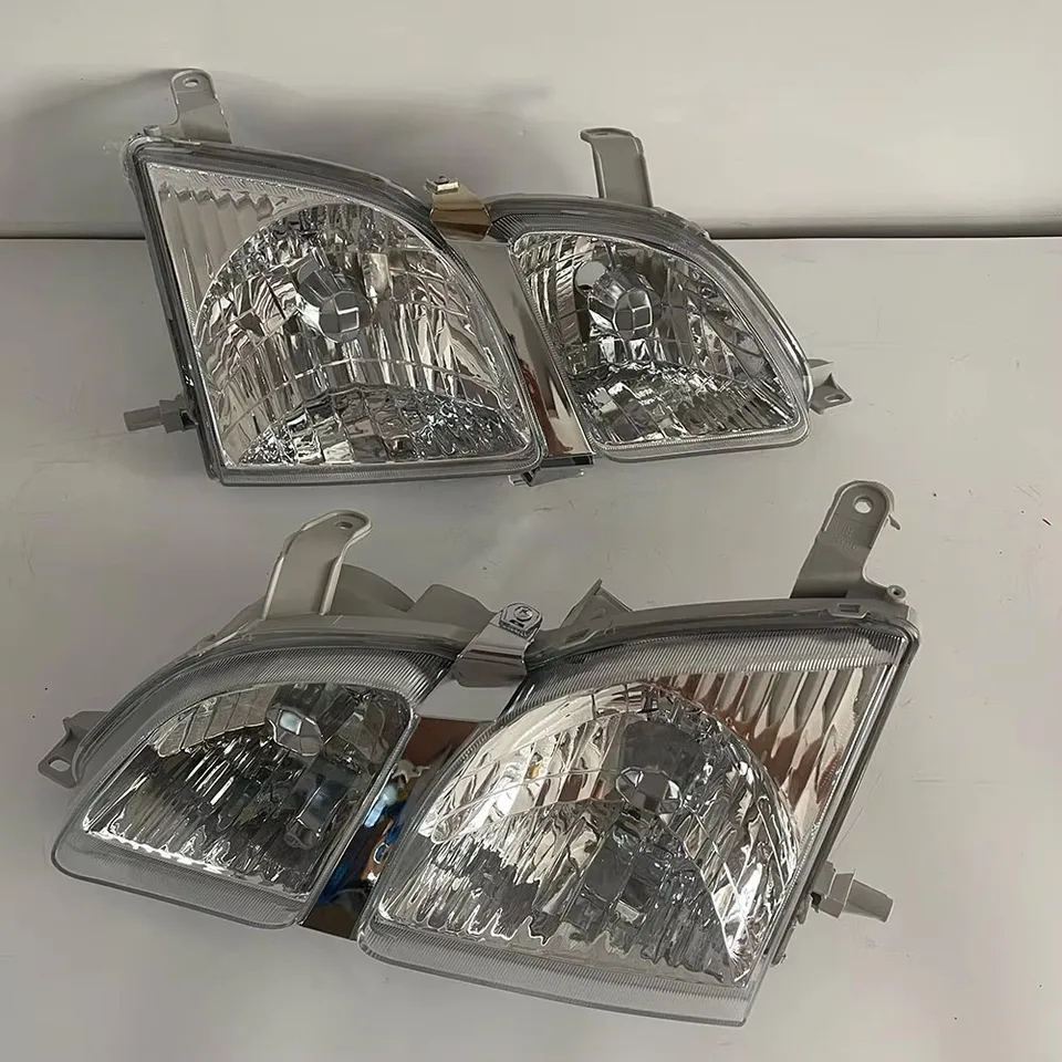 A Pair Car Front Headlights For Toyota Gaia SXM15 CXM10 Headlamp