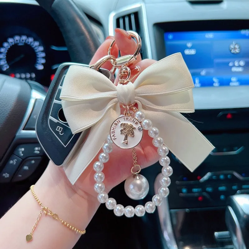 Fashion Big Bow Tie Key Chain Pearl Chain Women's Car Pendant Statement Tote Hanging Ornament