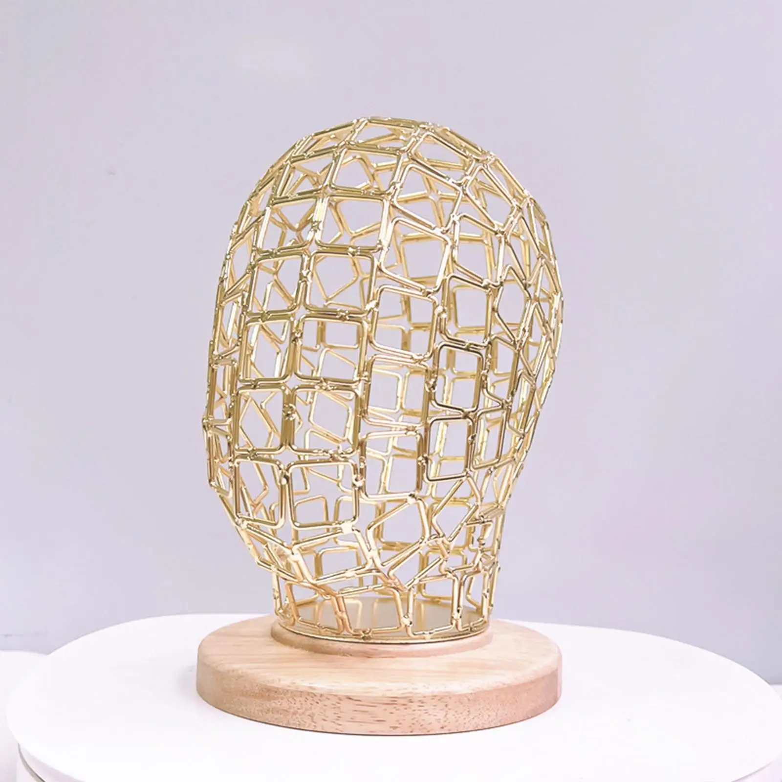 

Iron Mannequin Head Head Display Hollowed-out with Wooden Base Prop Display for Salon Display Glasses Hair Jewellery