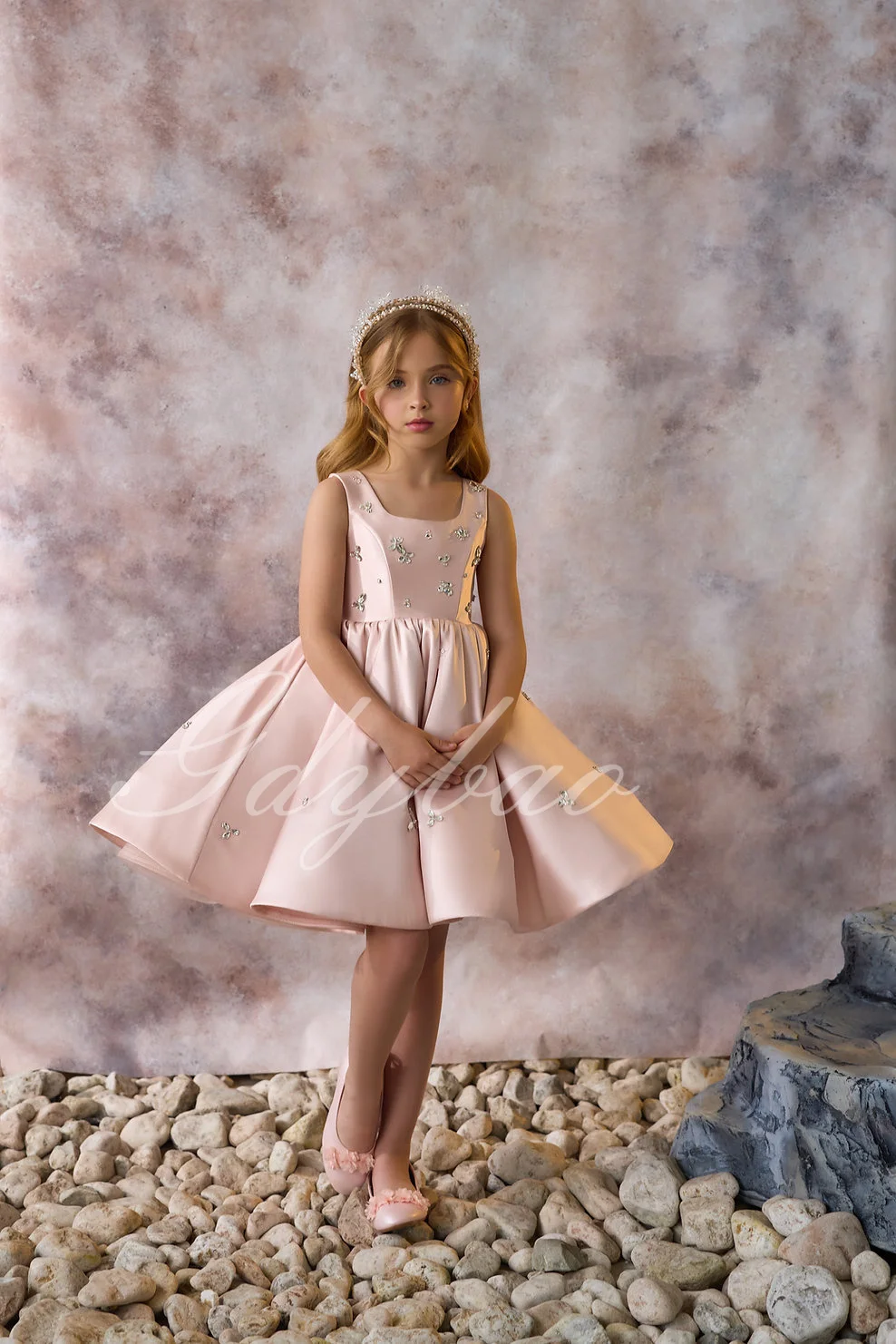 Shining Pink Satin Flower Girl Dress For Wedding Tulle Applique Puffy Knee Length Elegant Birthday Party First Communion Gown