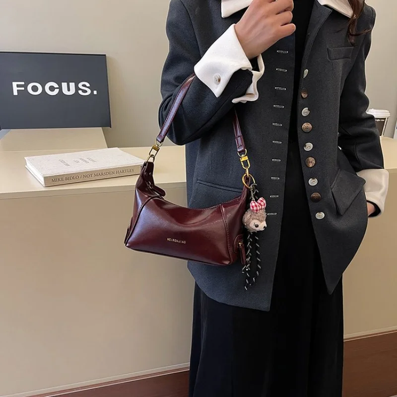 

Женская сумка через плечо, сумки из натуральной кожи, сумки через плечо, стиль известного дизайнера, элегантный