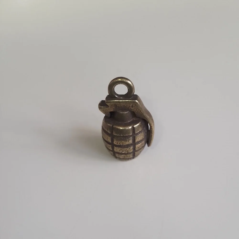 Vintage Brass Bomb Grenade Craft Necklace Chock Keyring Chain Pendant Decor Gift p675