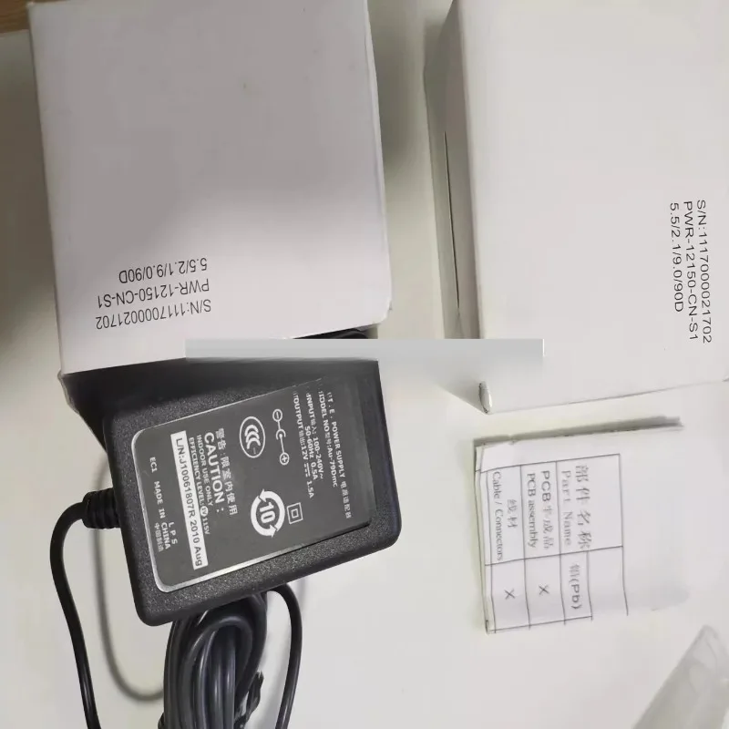 Original genuine accessory, power adapter with normal function. Packaging: Original genuine