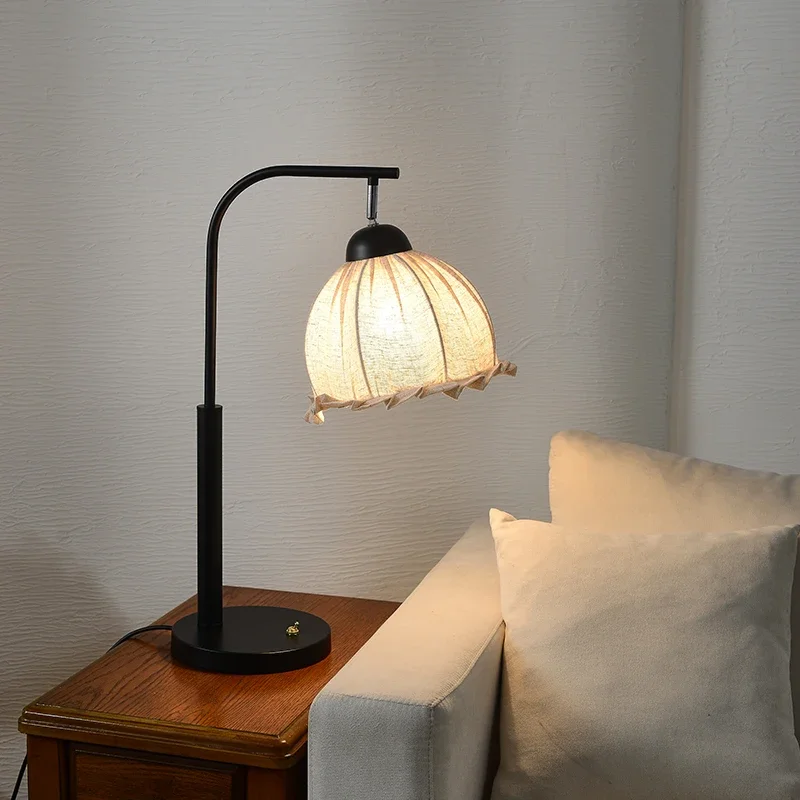 PLLY ContemporaryTable Lamp Personalized Creativity Living Room Bedroom Study Villa Hotel LED Home Furnishing Desk Light