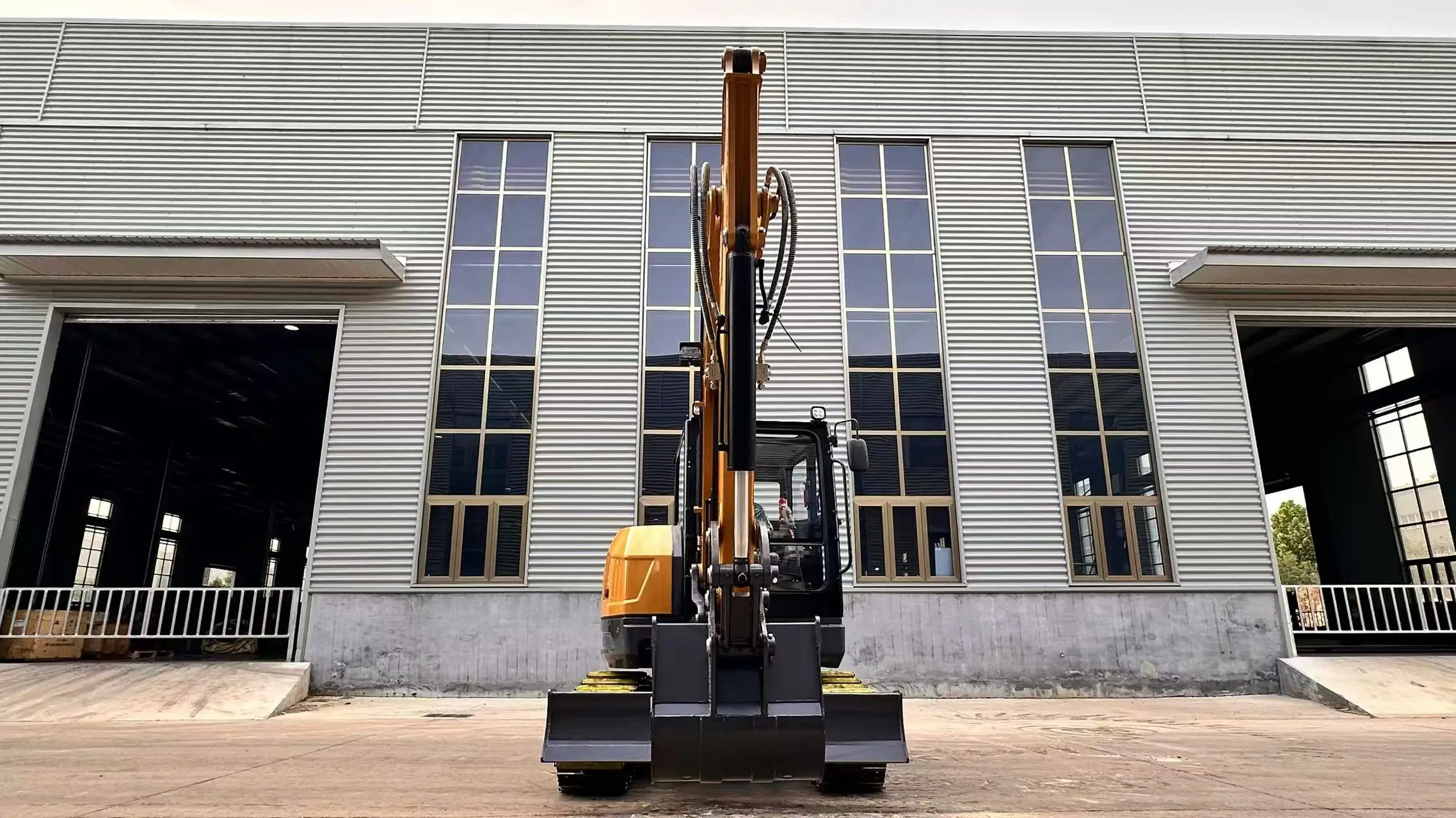 حفارة صغيرة 6 طن حفارة زاحفة صغيرة، حفارة فعالة، سهلة التشغيل