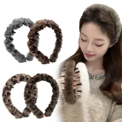 New Chic Korean Soft Handmade Plush Hairband with Teeth Leopard Headband for Women Slip-Resistant Hair Styling Accessories 2024