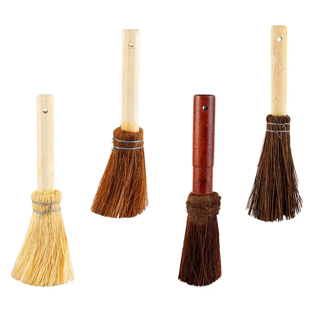 Lot de 4 brosses de nettoyage pour barbecue en fibres naturelles avec manche en bois, grattoir robuste pour ustensiles de cuisson et outils de lavage de vaisselle de cuisine