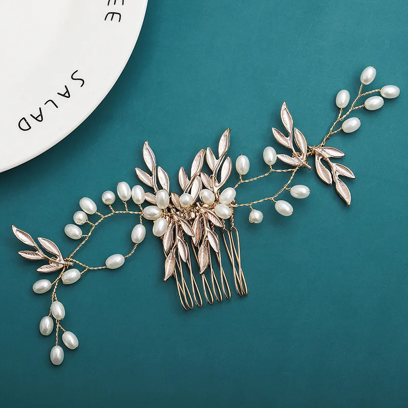 

Knitting Pearl Hair Comb Wedding Headpiece Retro Bridal Golden Headdress Elegant Princess Prom Hair Jewelry Marrige Tiaras