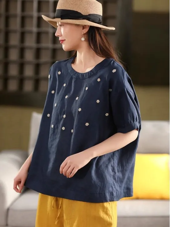 Retro Cotton Linen Embroidered irt Women's round Ne ort Sve Overhead Artistic High-End Feelings Summer New Arrival