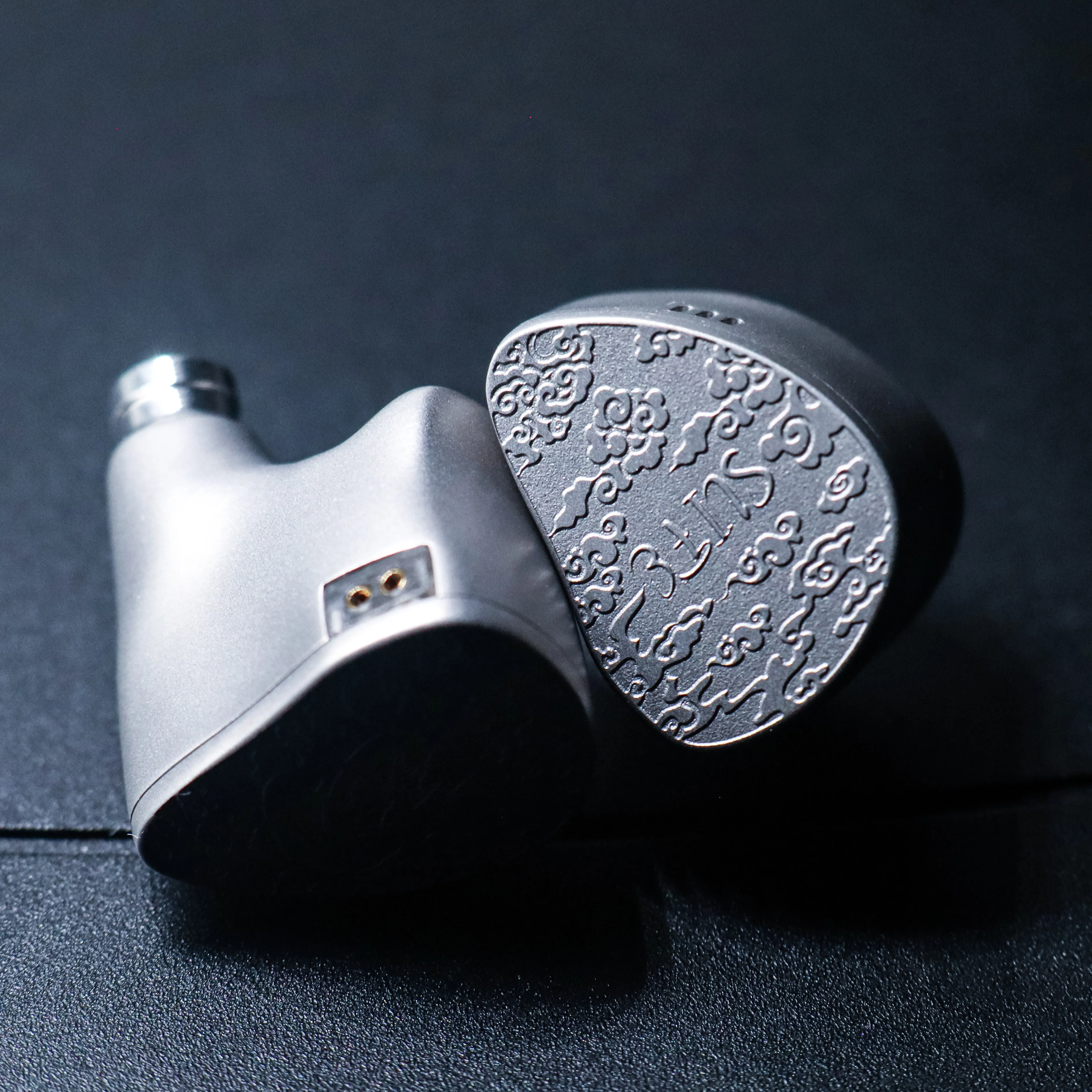 YOUNG SONG Hakutaku 2DD+14BA+8EST Hybrid Flag Hifi Music Monitor Studio DJ Stereo Bass Audiophiles Musician Earphones