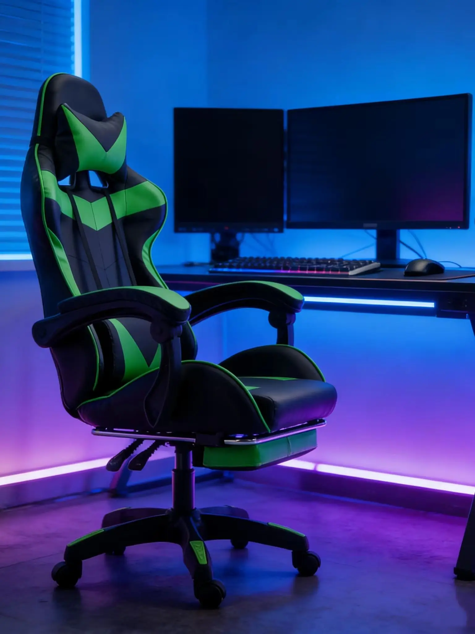 GOTAGEE Gaming-Stuhl Bürostuhl Ergonomischer Gaming Sessel mit Lendenwirbelstütze Fußstütze mit Katzenohren Kopfkissen Höhenverstellbar Schwarz