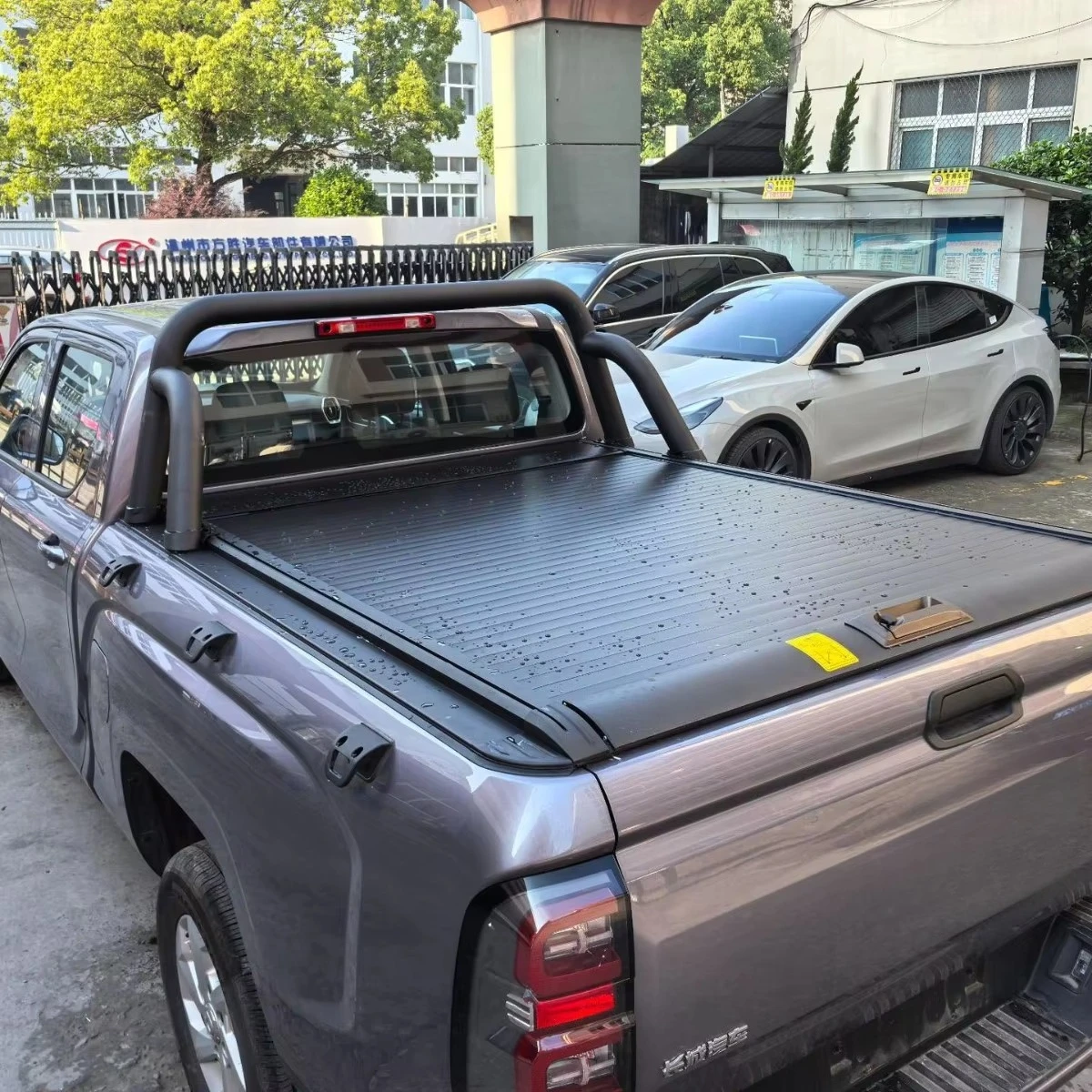 

Pickup Truck Bed Roller Shutter Lid Tonneau Cover for GWM Poer KingKong Pao Great Wall Motor Cannon Alpha Wingle 5379 Feng Jun