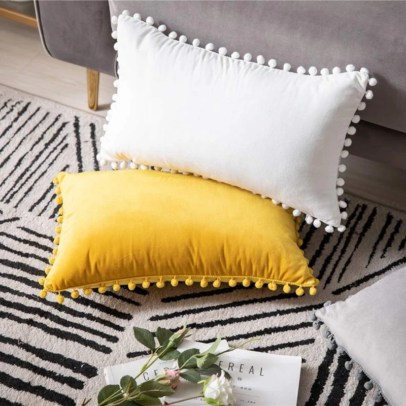 30x50cm 45x45cm 50x50cm Velvet Throw Pillow Covers with Pompom Soft Cushion Cover for Couch Home Decor Living Room Pillowcase 방석