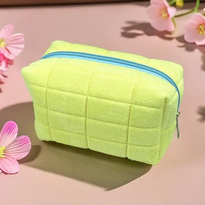 Cute Fur Makeup Bag For Women Zipper Large Solid Color Cosmetic Bag Travel Make Up Toiletry Bag Washing Pouch Plush Pen Pouch