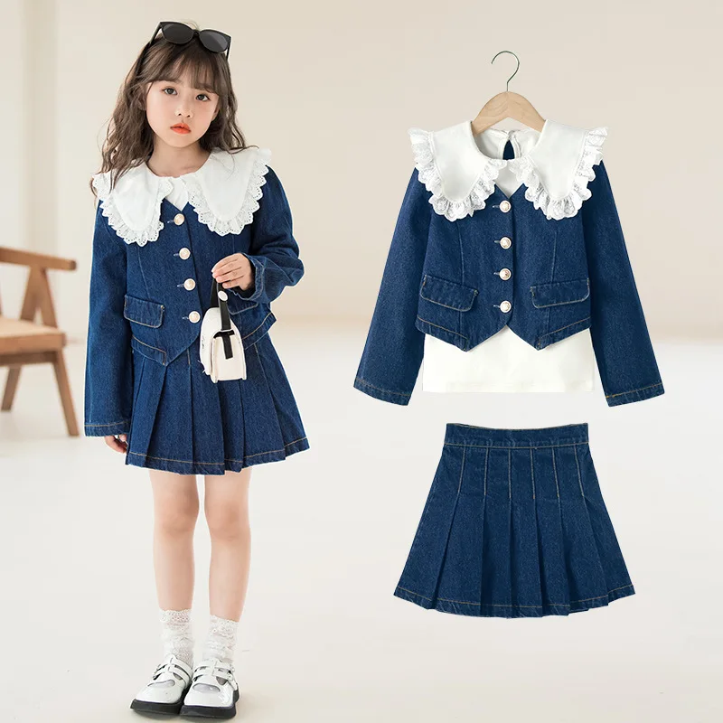 

Girls 2024 Spring and Autumn New Set Fashionable Reverse Collar Style Denim Coat Pleated Skirt Three Piece Bottom Shirt