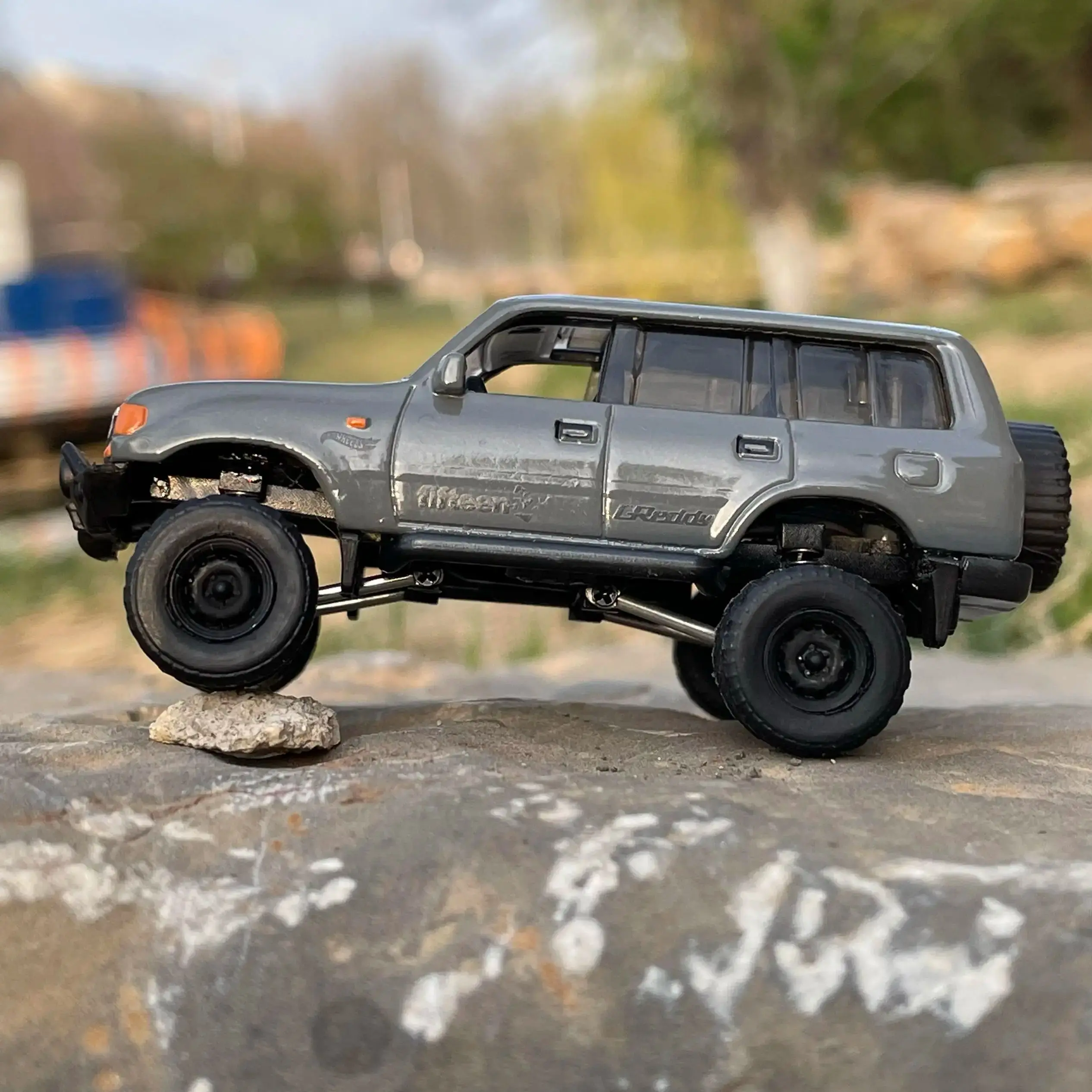 Car Model 1:64 Wheel Lc80 Modified Shock Off-Road Rubber Tyres