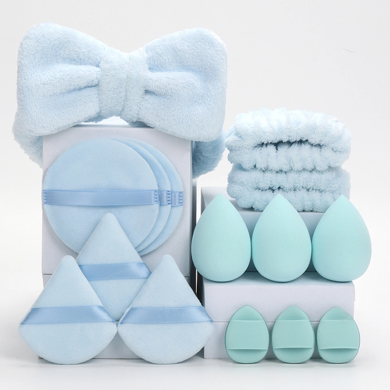 15-częściowy zestaw opasek na głowę z podwójnym paskiem i poduszką powietrzną, składający się z 1 opaski w kształcie motyla oraz 2 opasek na nadgarstki oraz 3 puszek do pudru i A